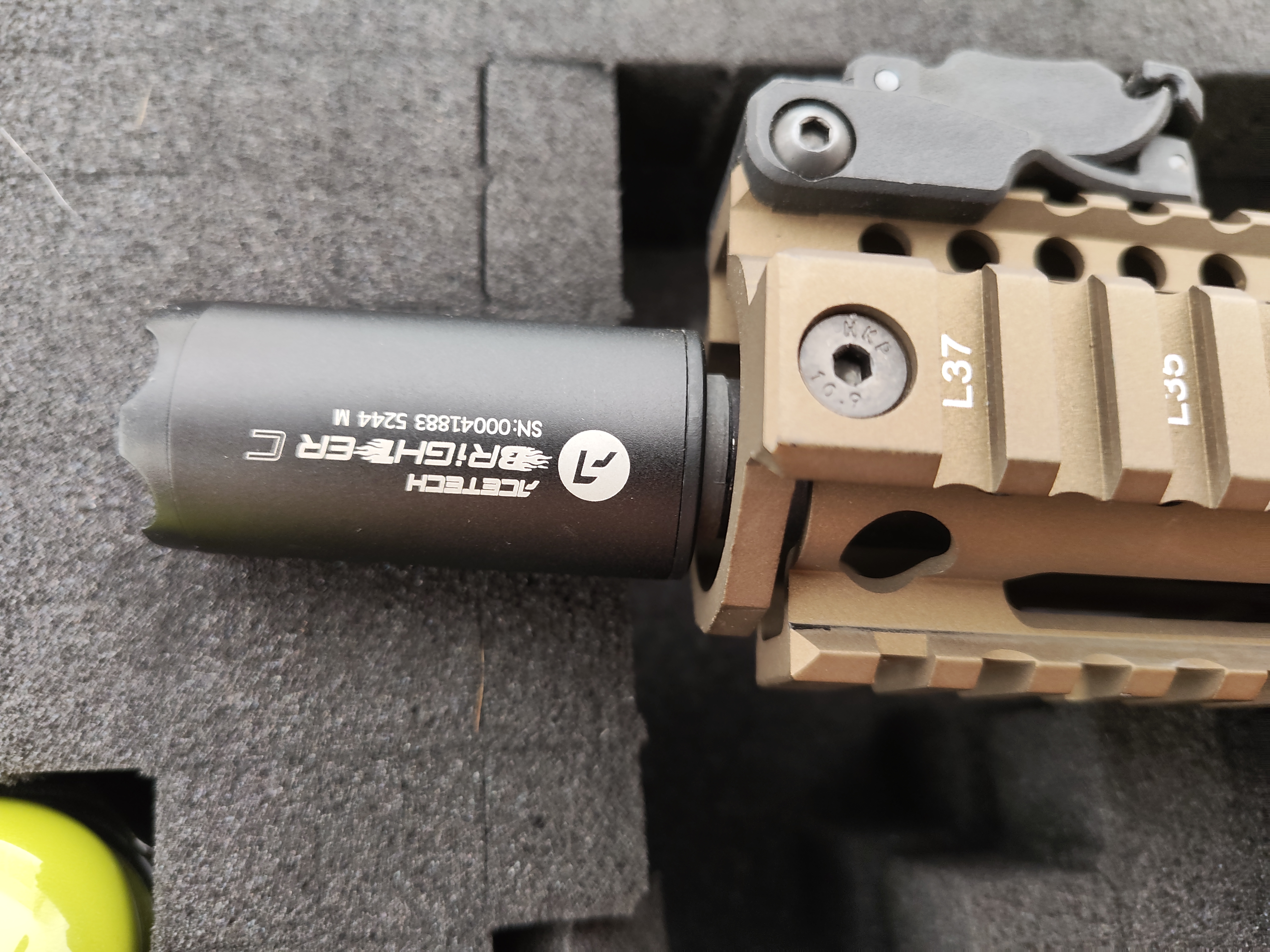 Specna arms mk18 full metal Daniel defens con todo lo de las fotos