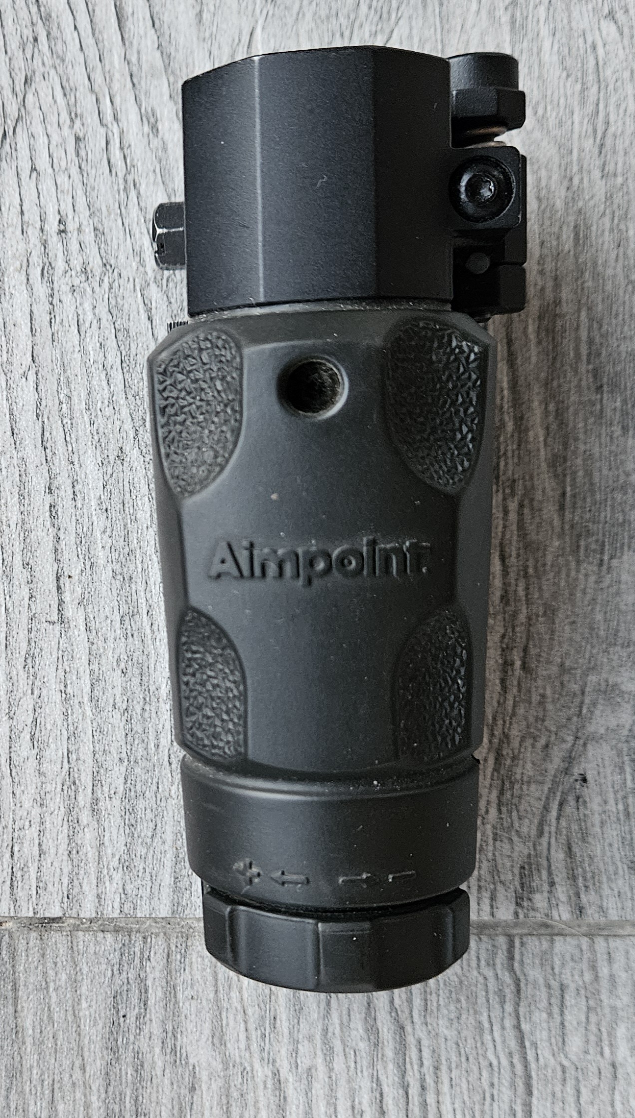 Conjunto punto rojo y magnificador aimpoint
