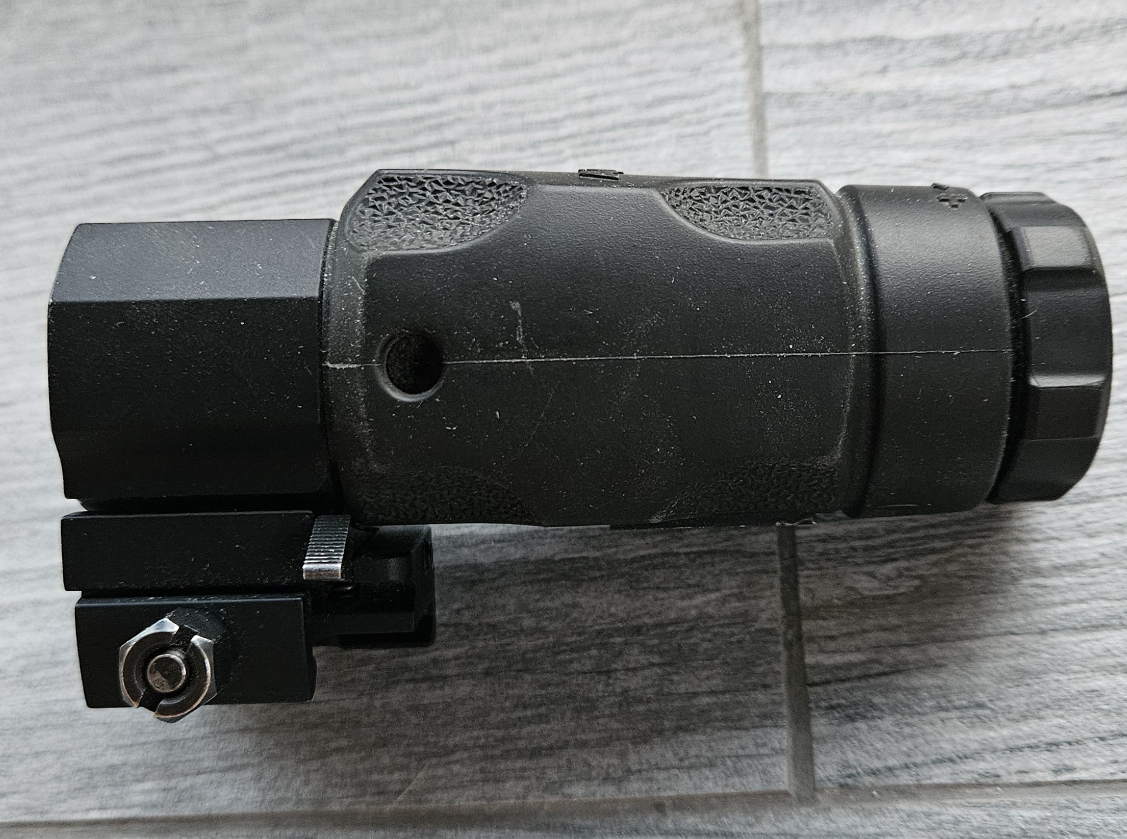 Magnificador aimpoint x3 con montura