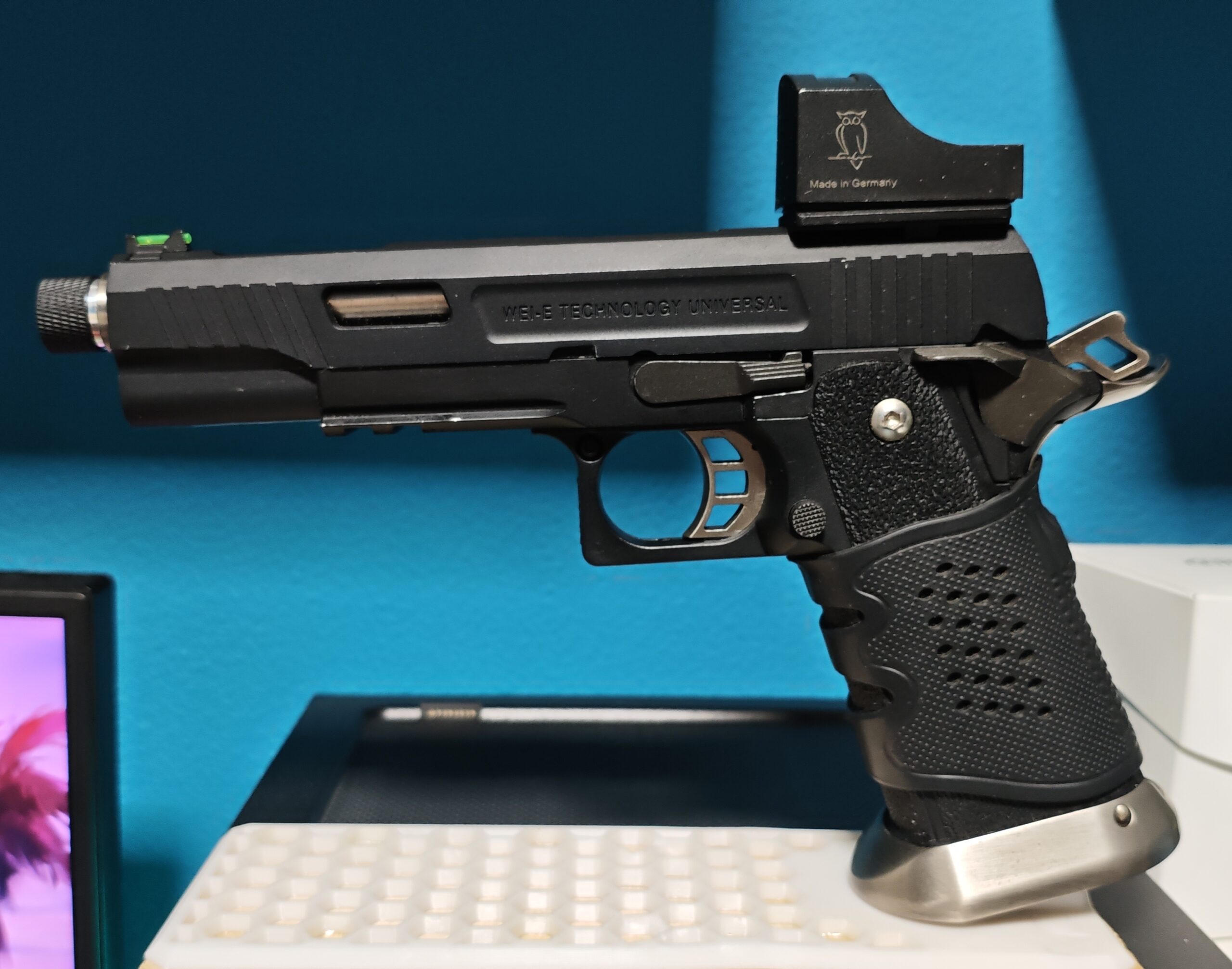 Hi capa 5.1 de WE, modelo T-rex