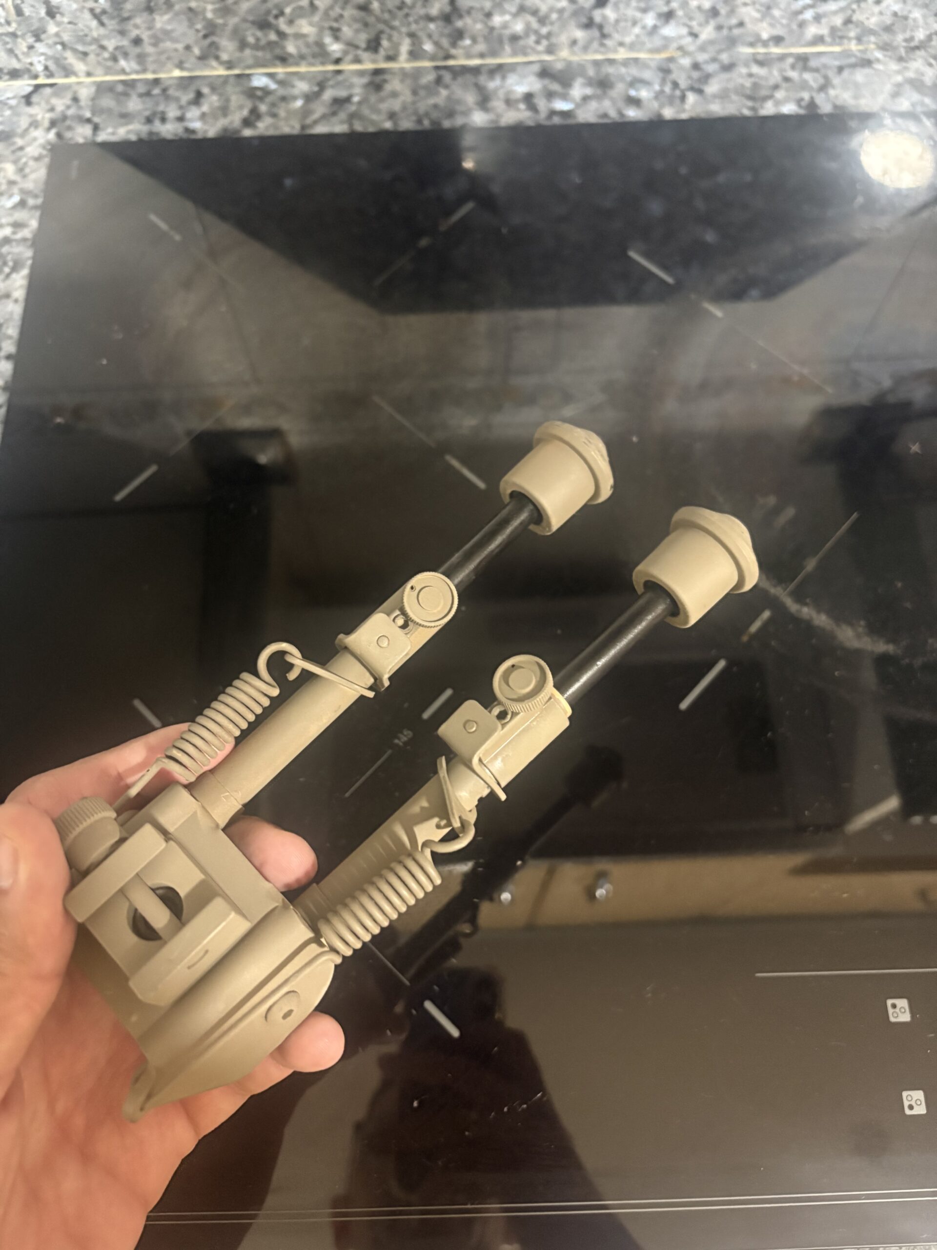 Mira telescópica + bipode