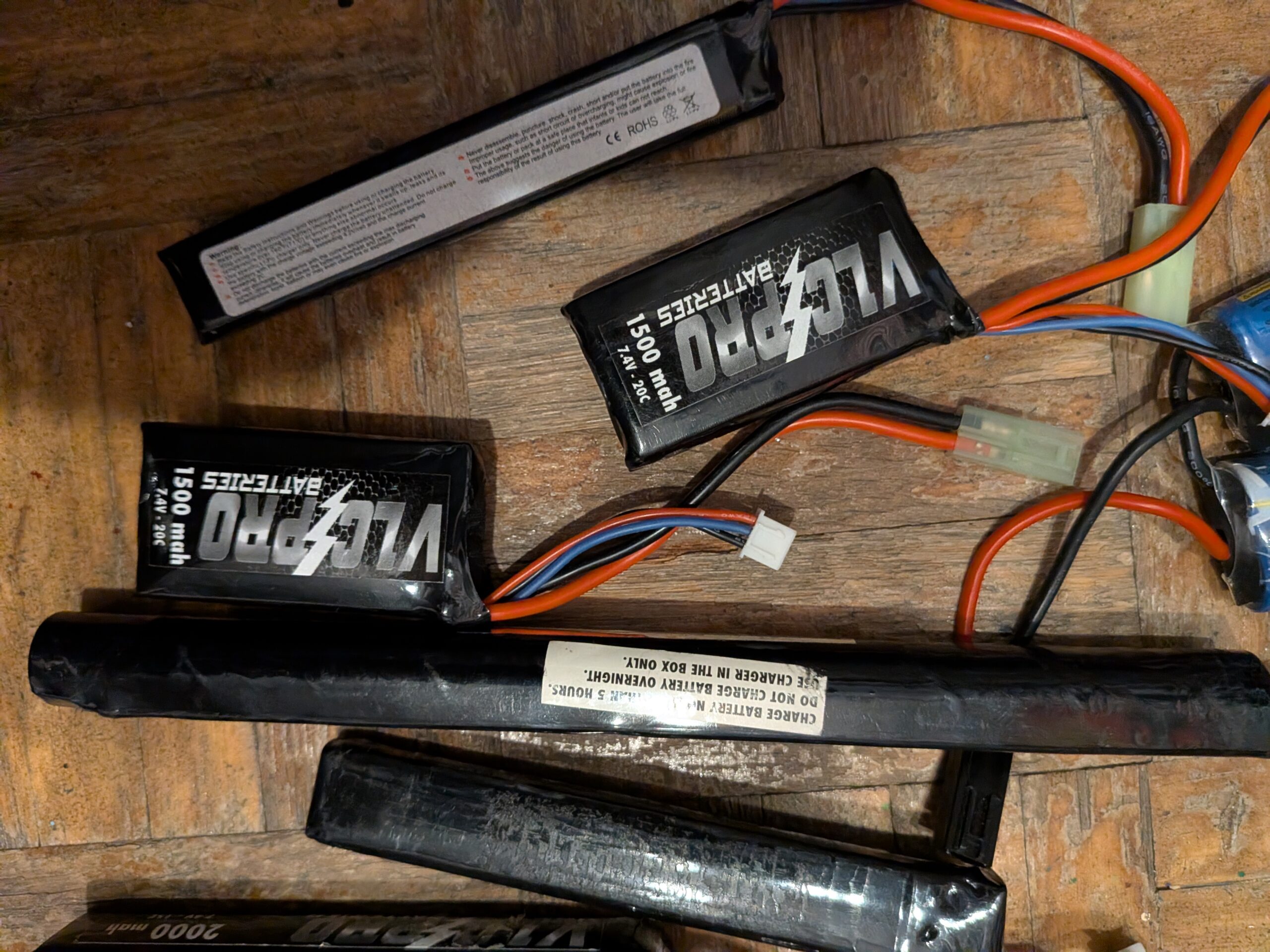Baterías airsoft distintas replicas