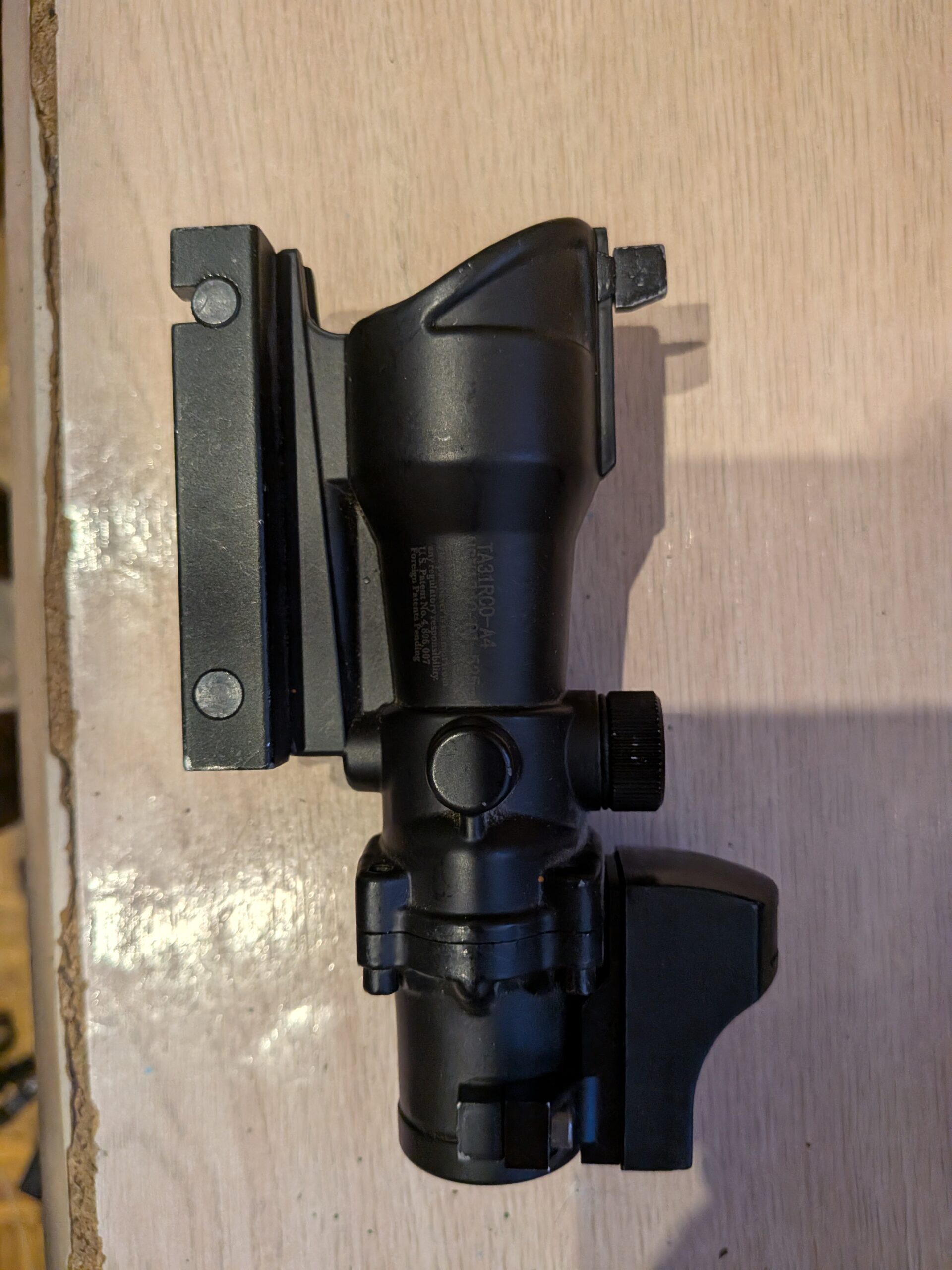 Mira acog con red dot