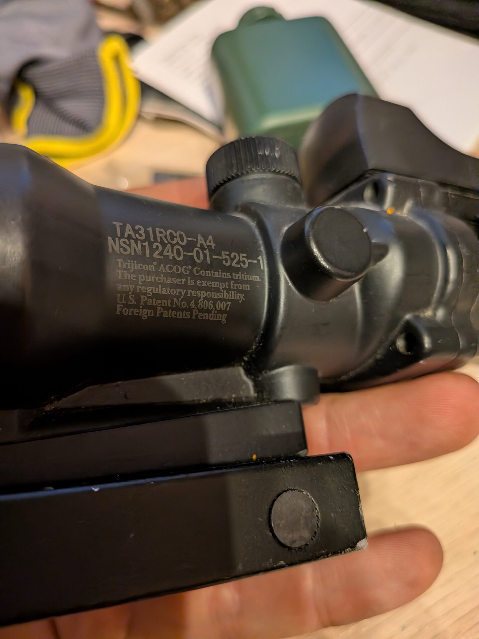 Mira acog con red dot