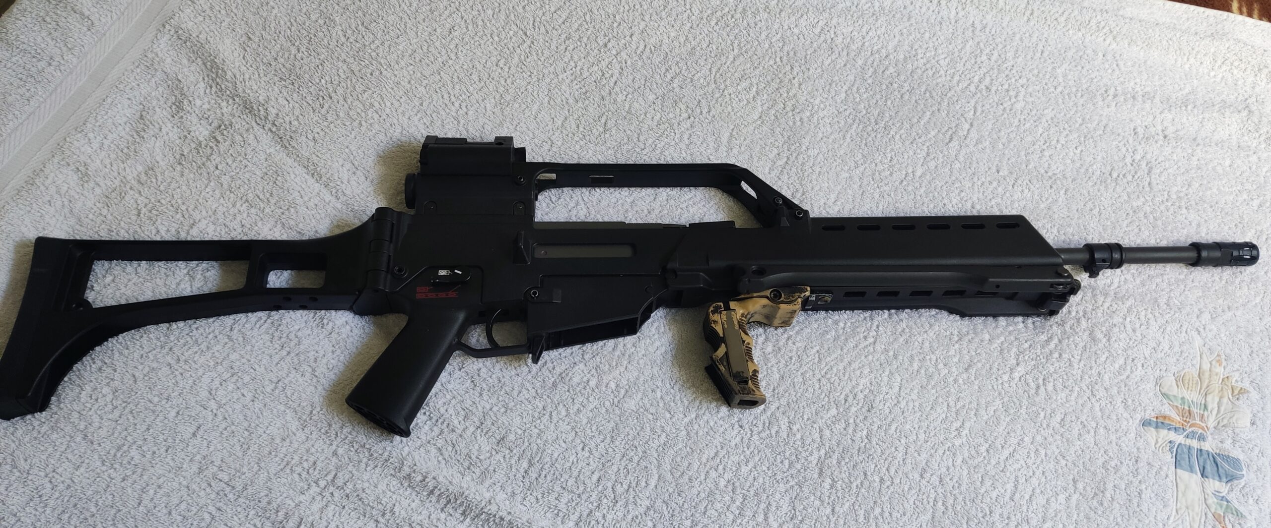 G36 E AR004 ARES