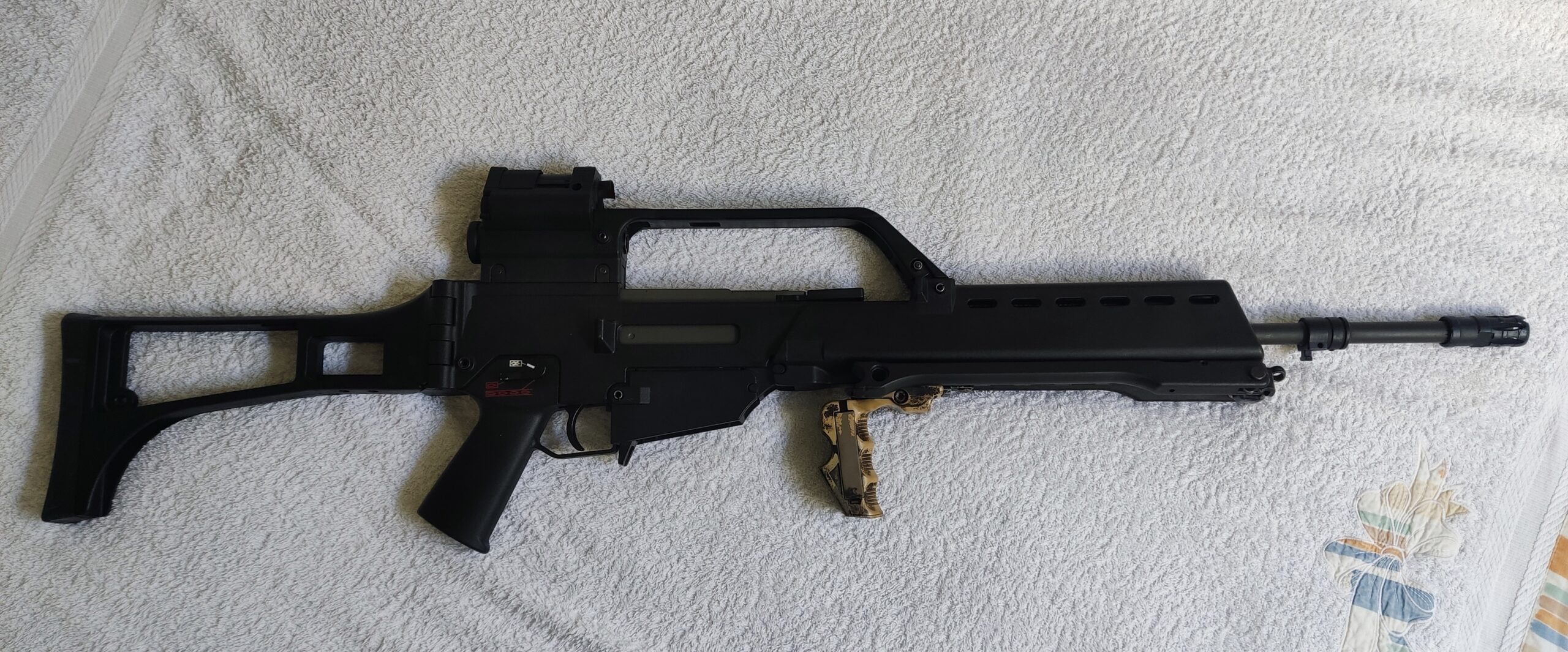 G36 E AR004 ARES